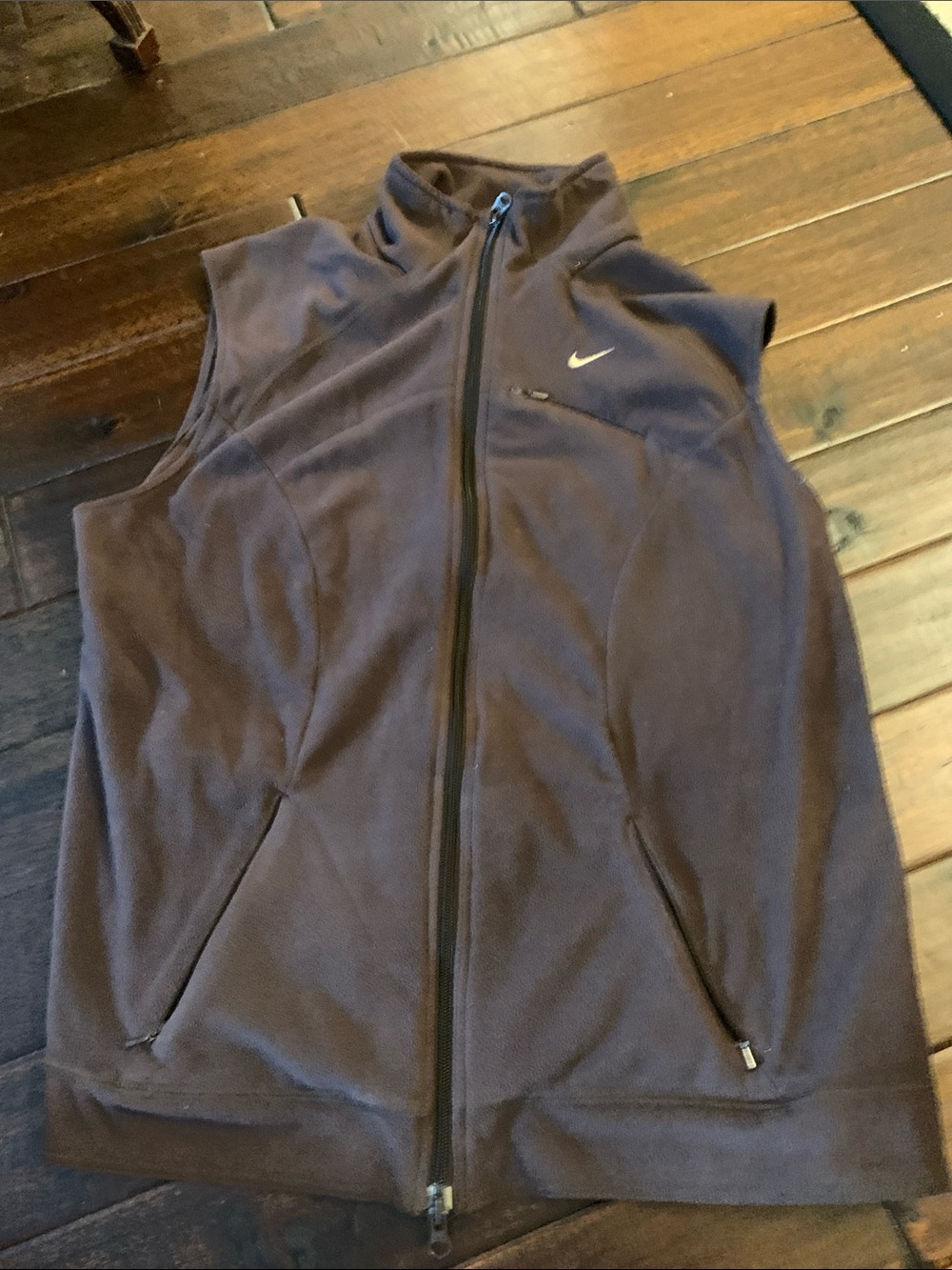 Nike Women's Sleeveless Zip Fleece Vest in Chocolate Brown